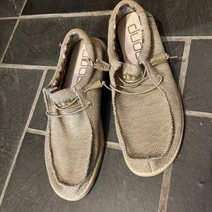Hey dude shoes Men’s 13 New but no box